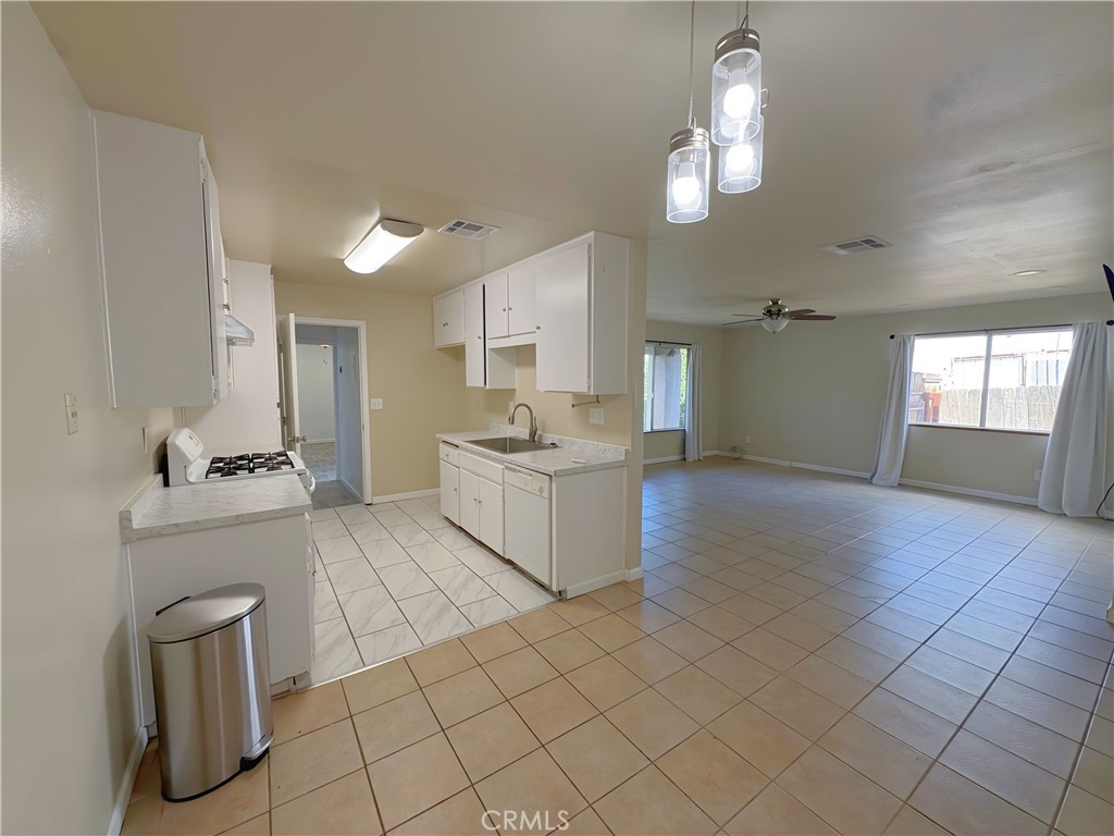 8186 Zinnia Place Riverside, CA 92503 - Photo 20 of 29