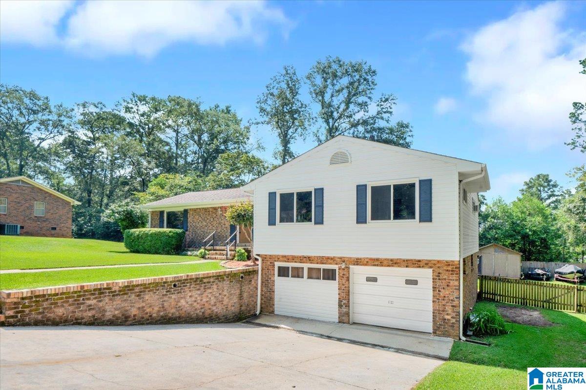 185 Sequoia Street Montevallo, AL 35115 - Photo 3 of 35