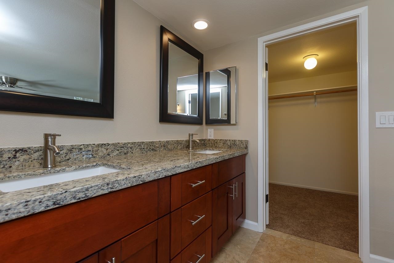 1616 Hawk Ridge Place Escondido, CA 92027 - Photo 14 of 25 Gallery Image 14