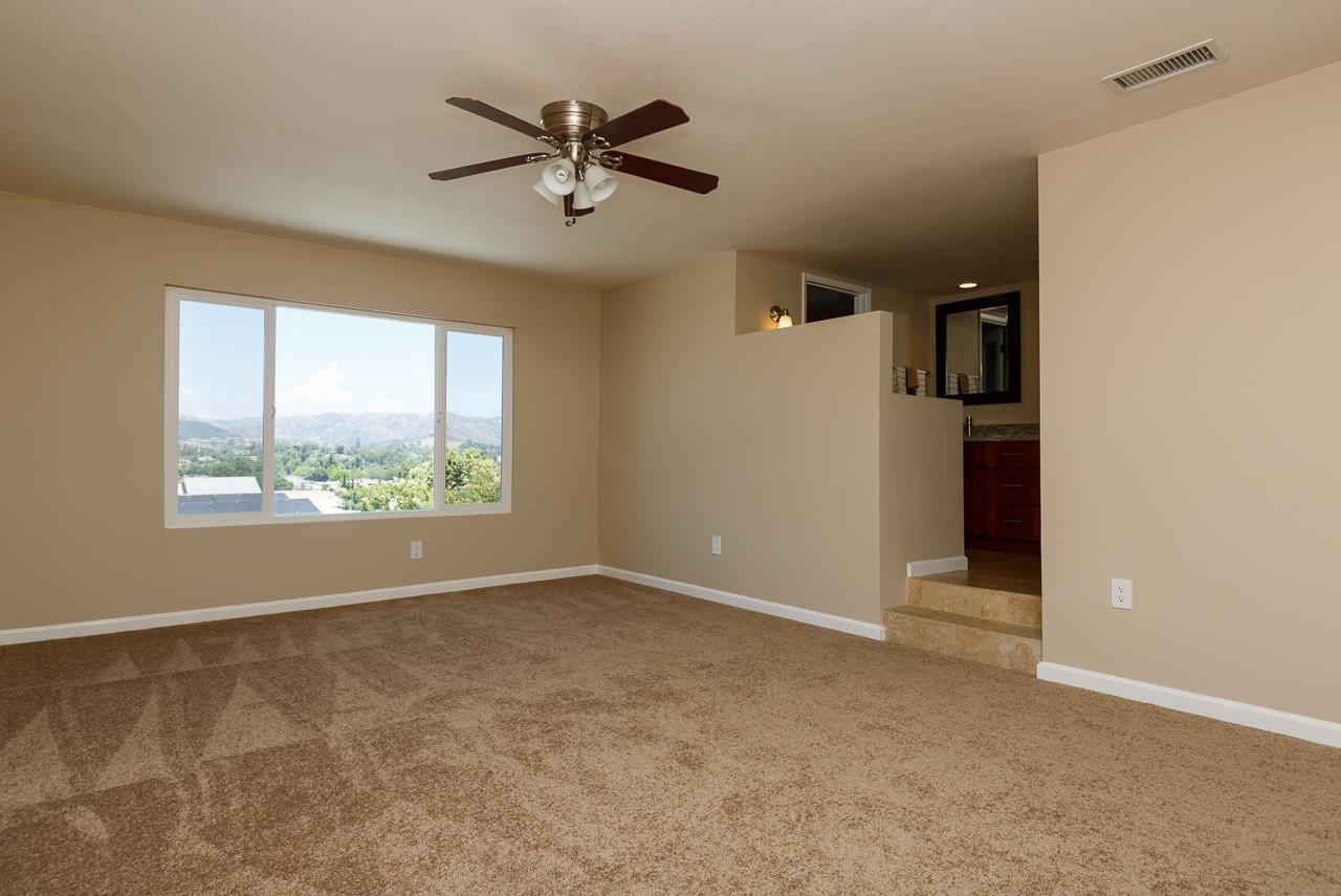 1616 Hawk Ridge Place Escondido, CA 92027 - Photo 16 of 25 Gallery Image 16