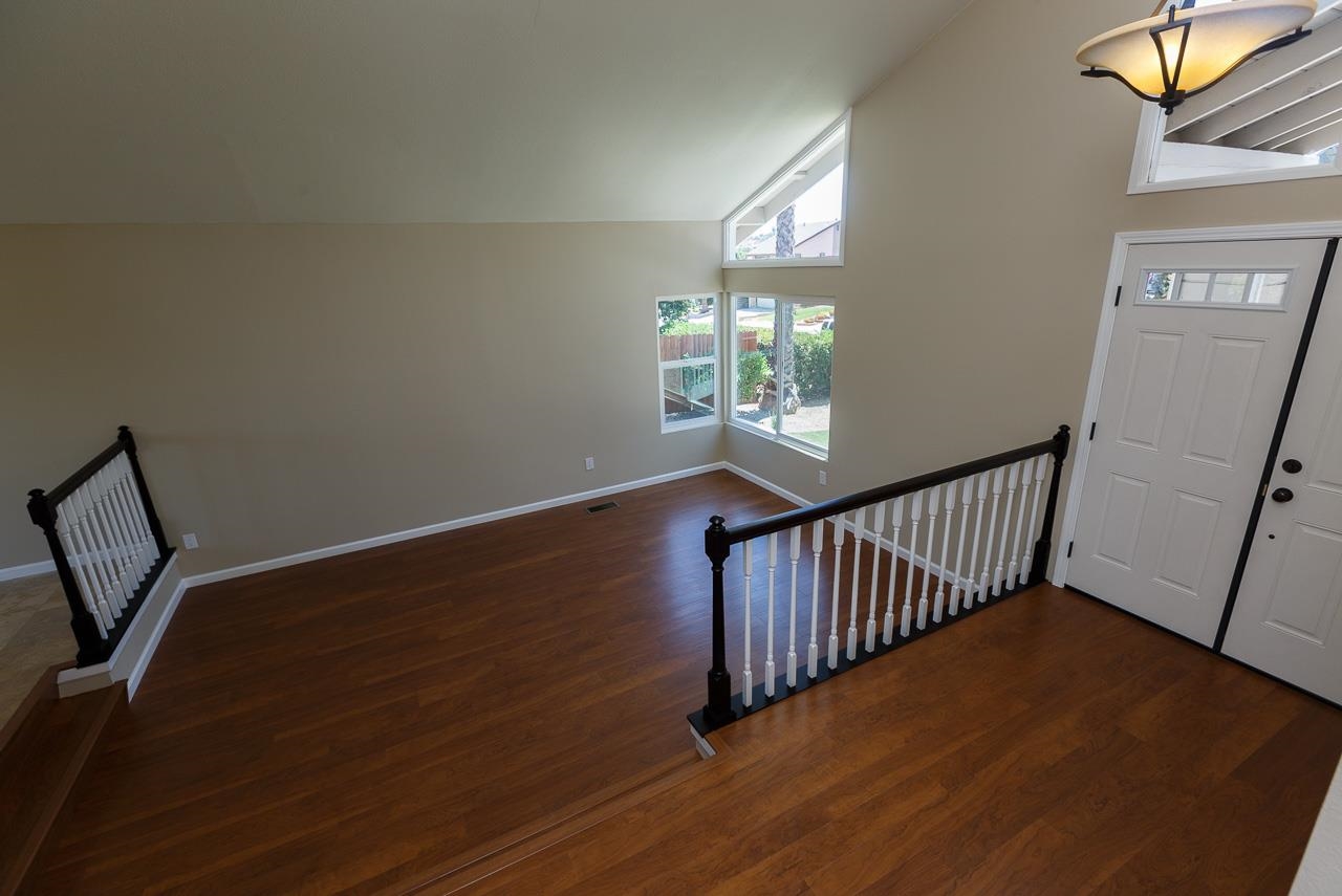 1616 Hawk Ridge Place Escondido, CA 92027 - Photo 10 of 25 Gallery Image 10