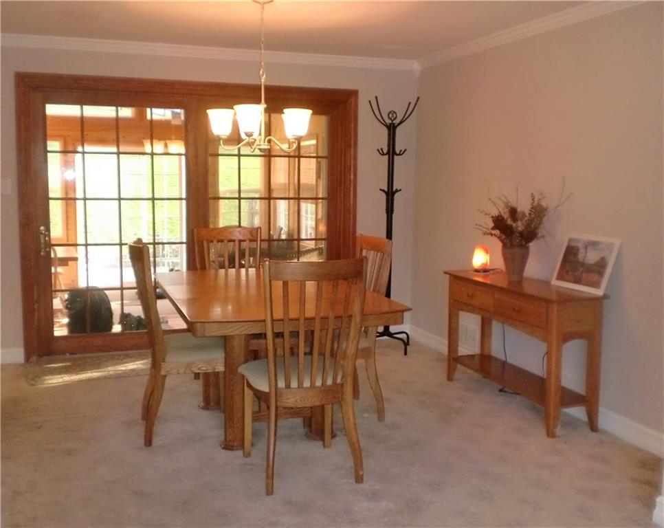 164 McIntyre Road Pittsburgh, PA 15237 - Photo 12 of 24 Gallery Image 12