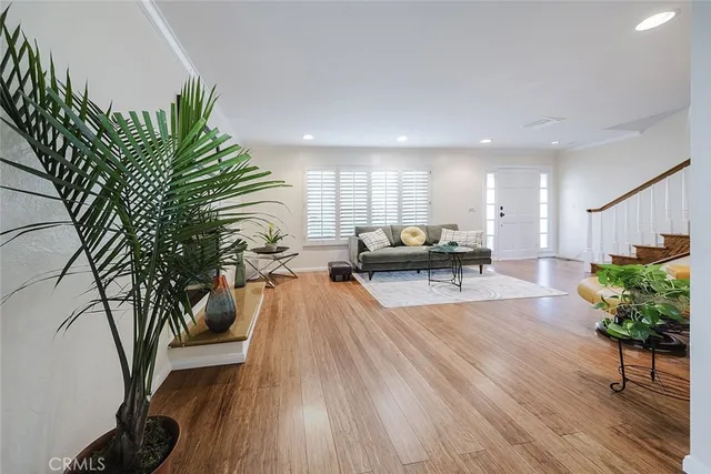 $877,000 | 801 East Mendocino Street, Unit 4A, Altadena, CA 91001