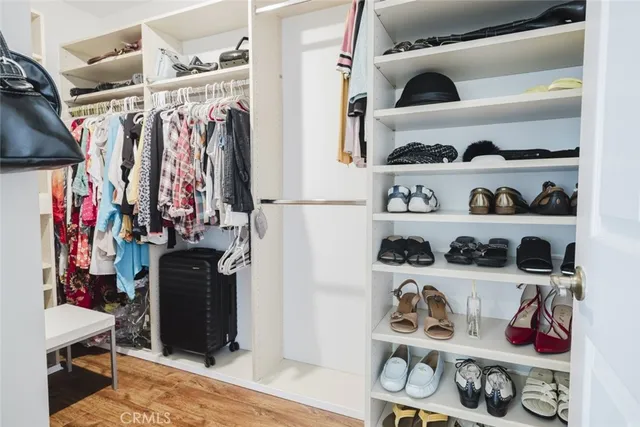 $877,000 | 801 East Mendocino Street, Unit 4A, Altadena, CA 91001