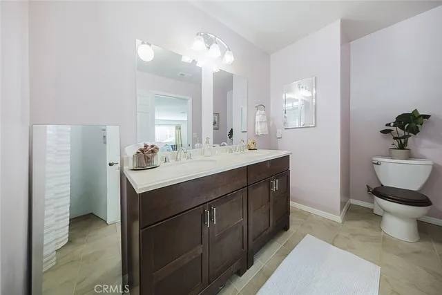 $877,000 | 801 East Mendocino Street, Unit 4A, Altadena, CA 91001