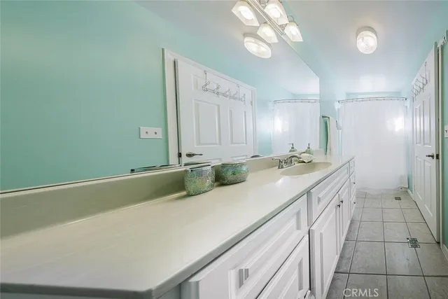 $877,000 | 801 East Mendocino Street, Unit 4A, Altadena, CA 91001