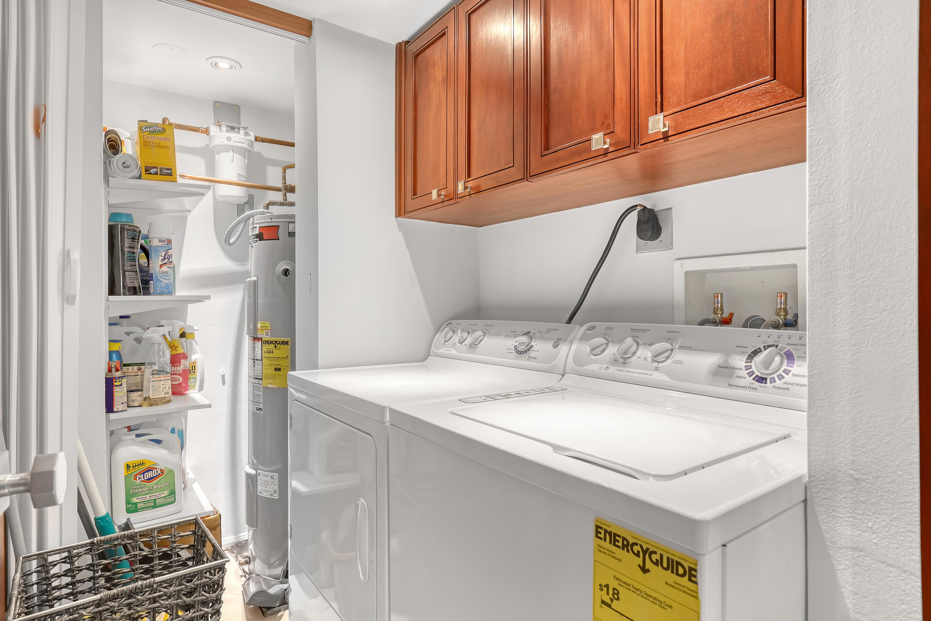 5200 North Ocean Drive, Unit 1902 Riviera Beach, FL 33404 - Photo 18 of 104 laundry