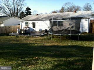 609 West Beech Road Sterling, VA 20164 - Photo 24 of 24 Exterior (Rear)
