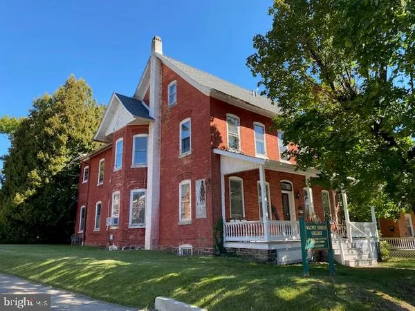 $1,100 | 319 West Walnut Street, Unit C, Perkasie, PA 18944
