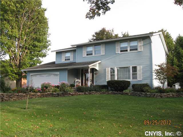 111 East Gate Road Camillus, NY 13031 - Photo 1 of 1 Exterior Front