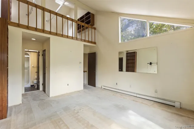 a view of a livingroom with furniture
