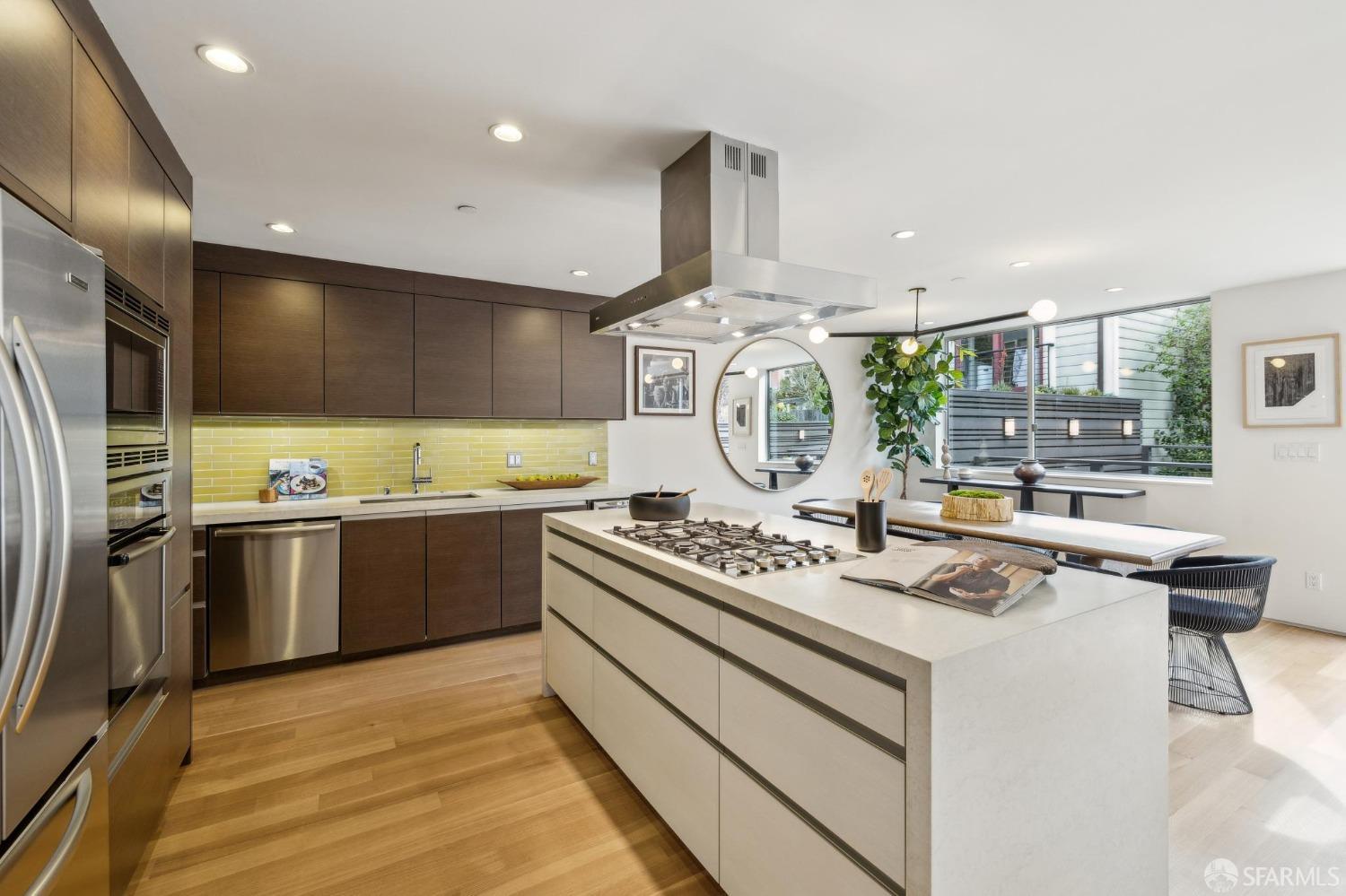 392 Eureka Street San Francisco, CA 94114 - Photo 30 of 74