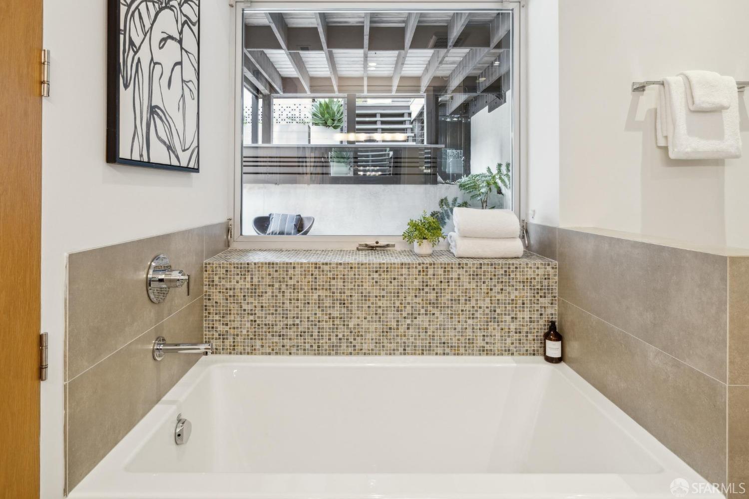 392 Eureka Street San Francisco, CA 94114 - Photo 56 of 74