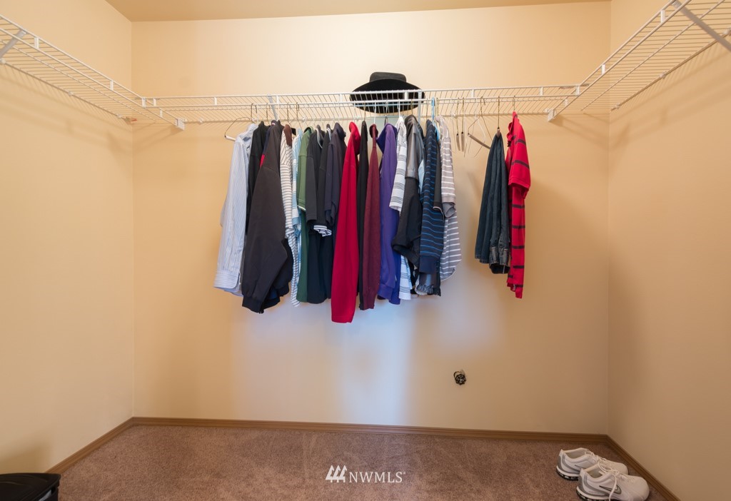 359 Larson Road Silver Creek, WA 98585 - Photo 10 of 20 Gallery Image 10