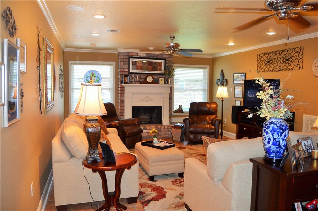 205 Devon Road Laplace, LA 70068 - Photo 8 of 18 Gallery Image 8