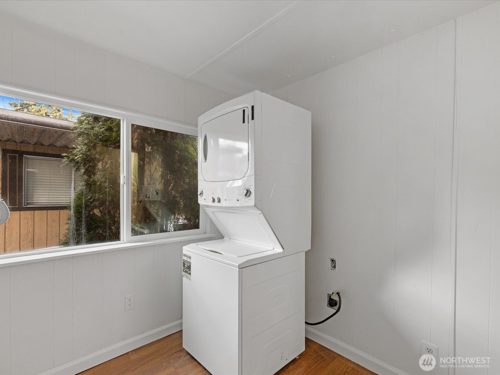 11510 East Riverside Drive, Unit 26 Bothell, WA 98011 - Photo 17 of 33