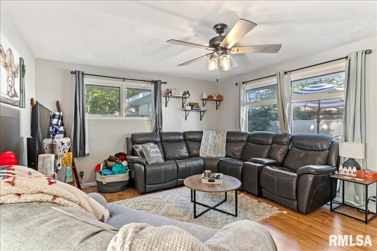 3132 Rita Avenue Springfield, IL 62703 - Photo 6 of 18