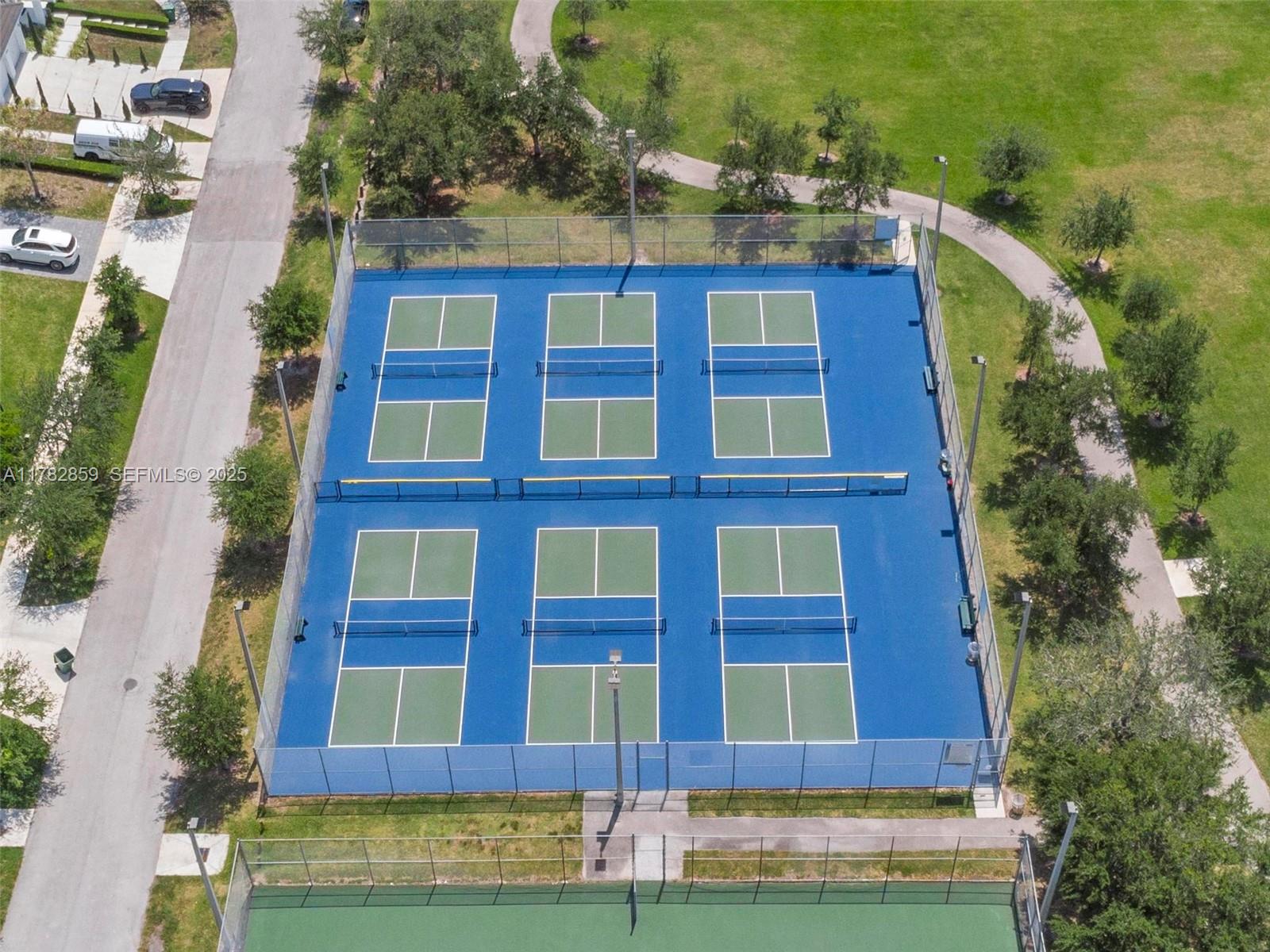 7830 Southwest 199th Terrace Cutler Bay, FL 33189 - Photo 26 of 30 a view of a building