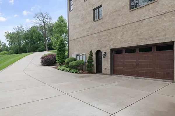 $3,600,000 | 399 Lady Of The Lake Lane, Franklin, TN 37067