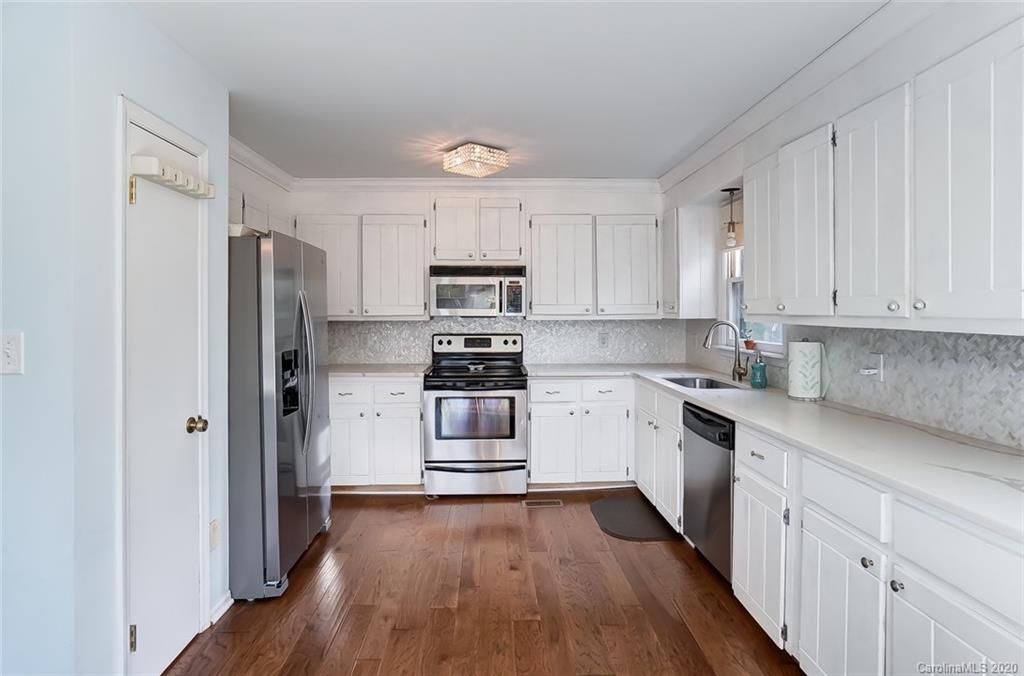 6013 Lanai Lane Tega Cay, SC 29708 - Photo 14 of 47 Gallery Image 14