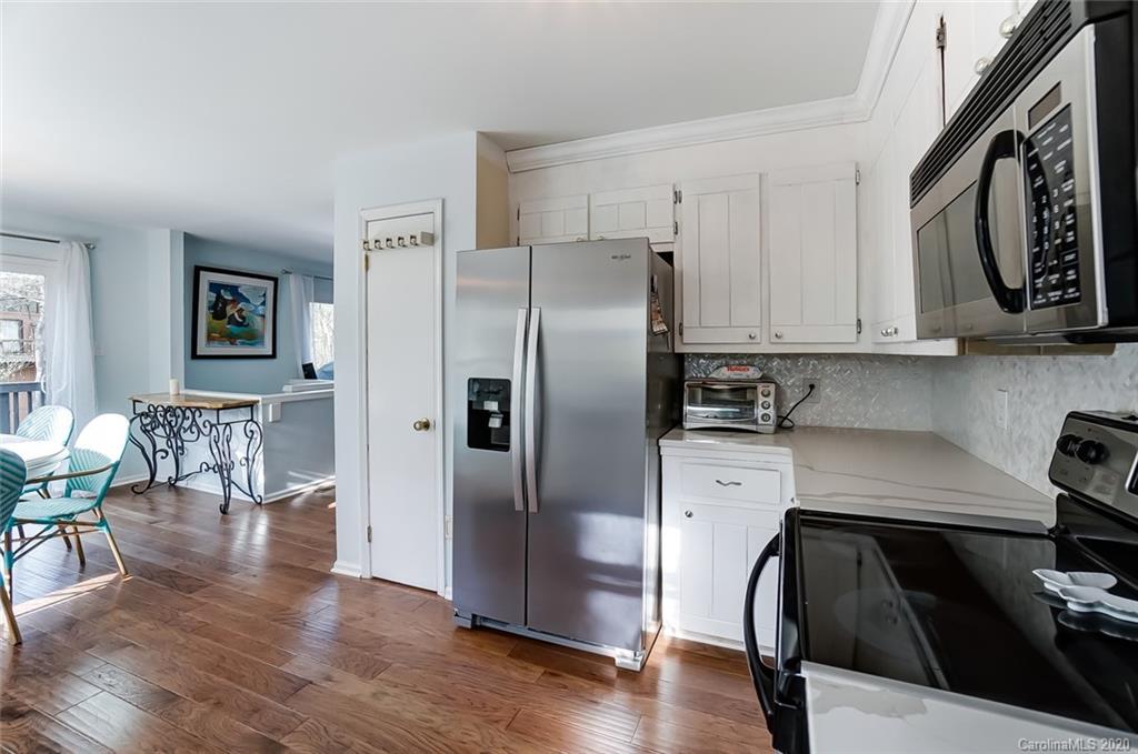 6013 Lanai Lane Tega Cay, SC 29708 - Photo 15 of 47 Gallery Image 15