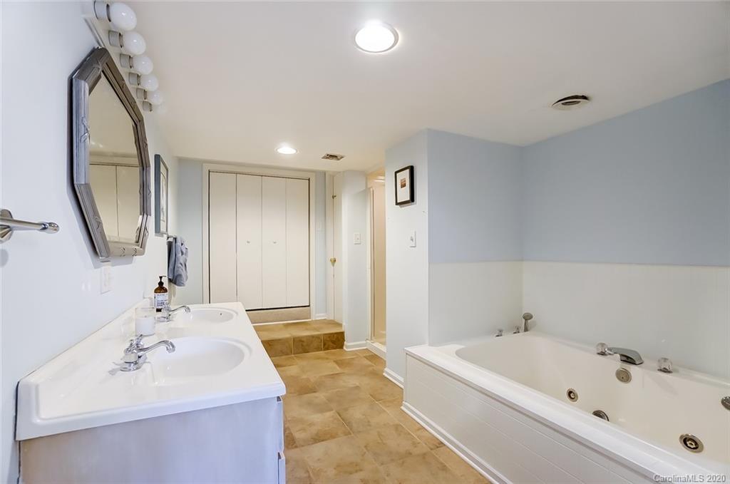 6013 Lanai Lane Tega Cay, SC 29708 - Photo 34 of 47 Gallery Image 34