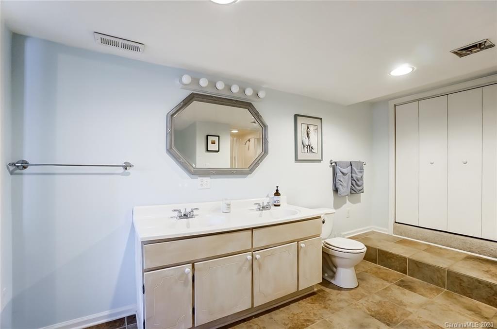 6013 Lanai Lane Tega Cay, SC 29708 - Photo 35 of 47 Gallery Image 35