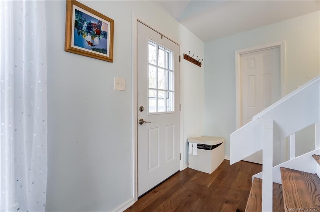 6013 Lanai Lane Tega Cay, SC 29708 - Photo 5 of 47 Gallery Image 5