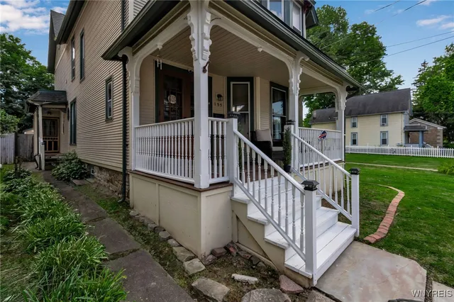 $275,000 | 155 Chestnut Street, Lockport City, NY 14094
