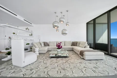 $3,900,000 | 2000 South Ocean Drive, Unit 25B, Hallandale Beach, FL 33009