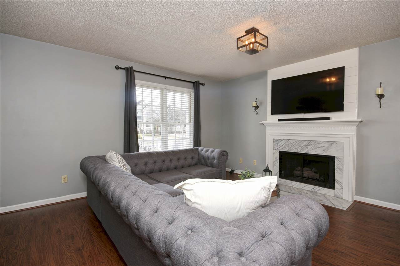 1717 Sagamore Court Raleigh, NC 27604 - Photo 8 of 24 Family Room