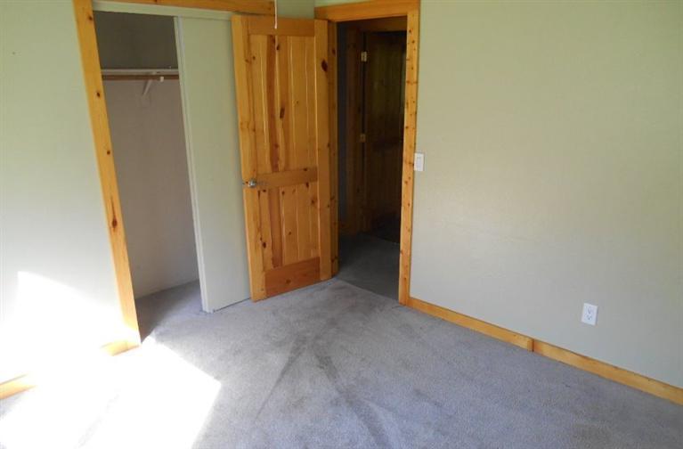 41113 Oak Ridge Drive, Unit A Three Rivers, CA 93271 - Photo 12 of 15