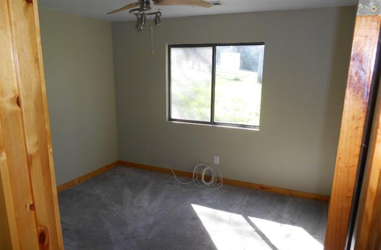 41113 Oak Ridge Drive, Unit A Three Rivers, CA 93271 - Photo 10 of 15