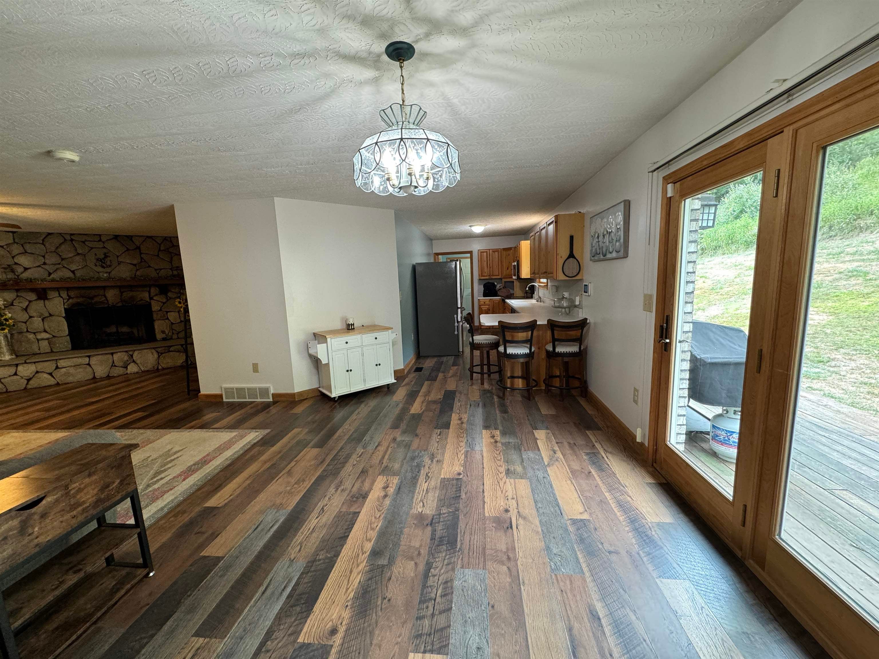 337 Pyles Branch Road Wayne, WV 25570 - Photo 6 of 31 Gallery Image 6