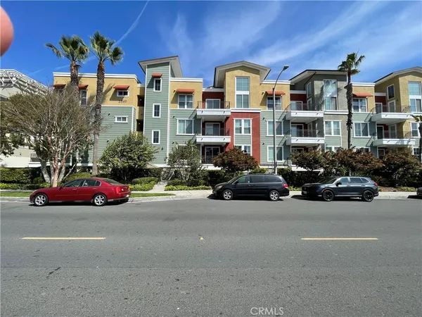 $3,500 | 2349 Jefferson Street, Unit 102, Torrance, CA 90501