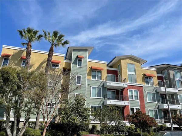 $3,500 | 2349 Jefferson Street, Unit 102, Torrance, CA 90501