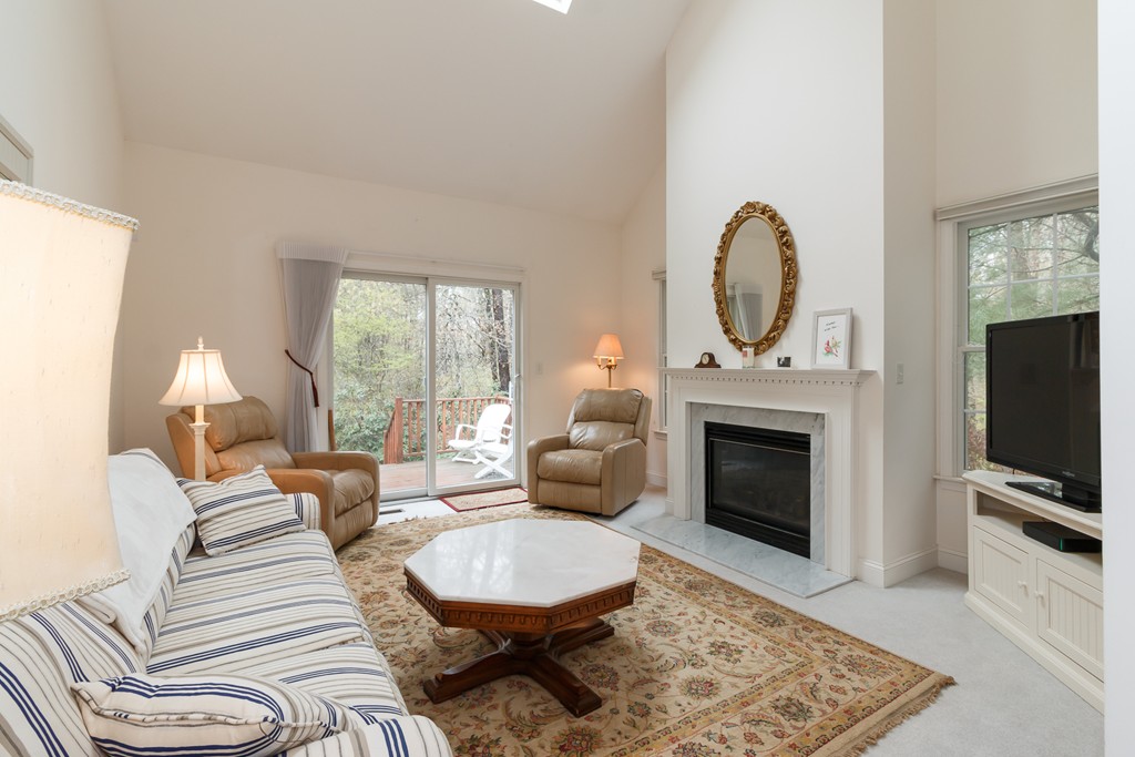36 Windsor Point, Unit 36 Mashpee, MA 02649 - Photo 4 of 23 Gallery Image 4