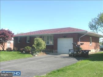 2827 Shillington Road Sinking Spring, PA 19608 - Photo 1 of 6 Gallery Image 1