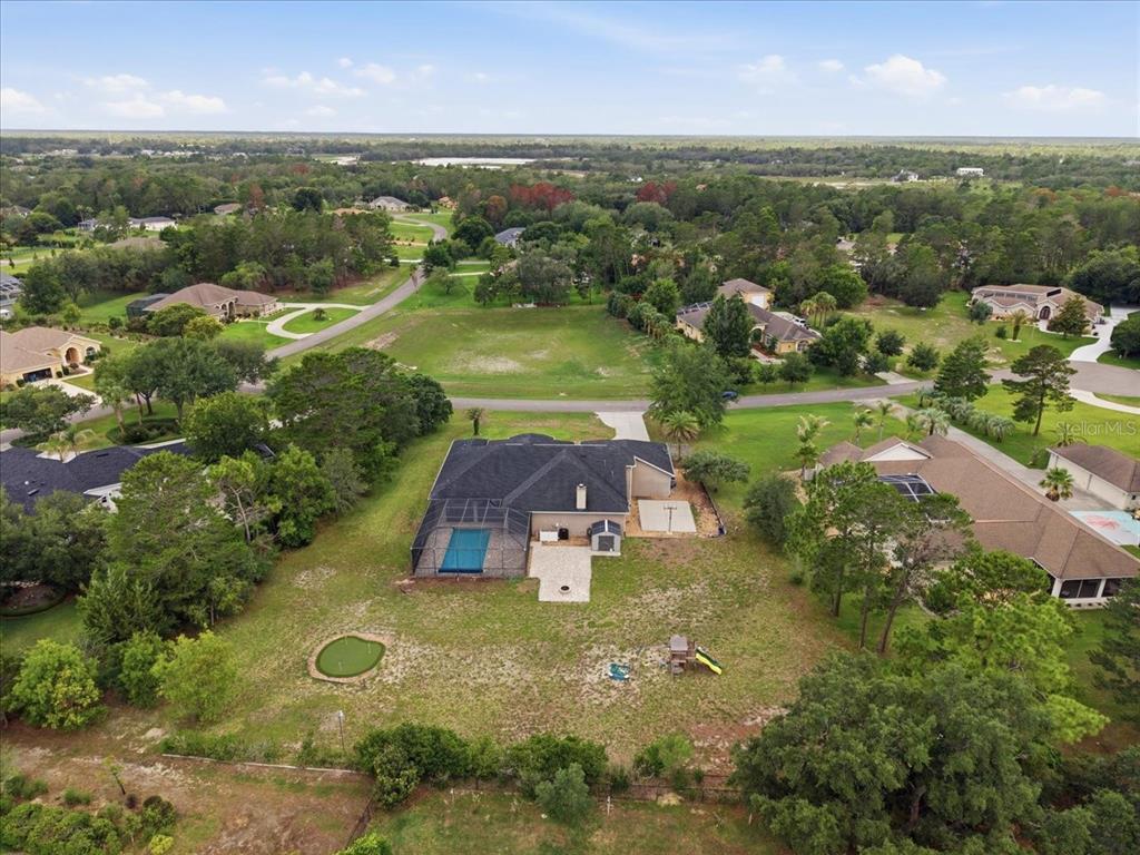 10112 Shortleaf Court Weeki Wachee, FL 34613 - Photo 5 of 59