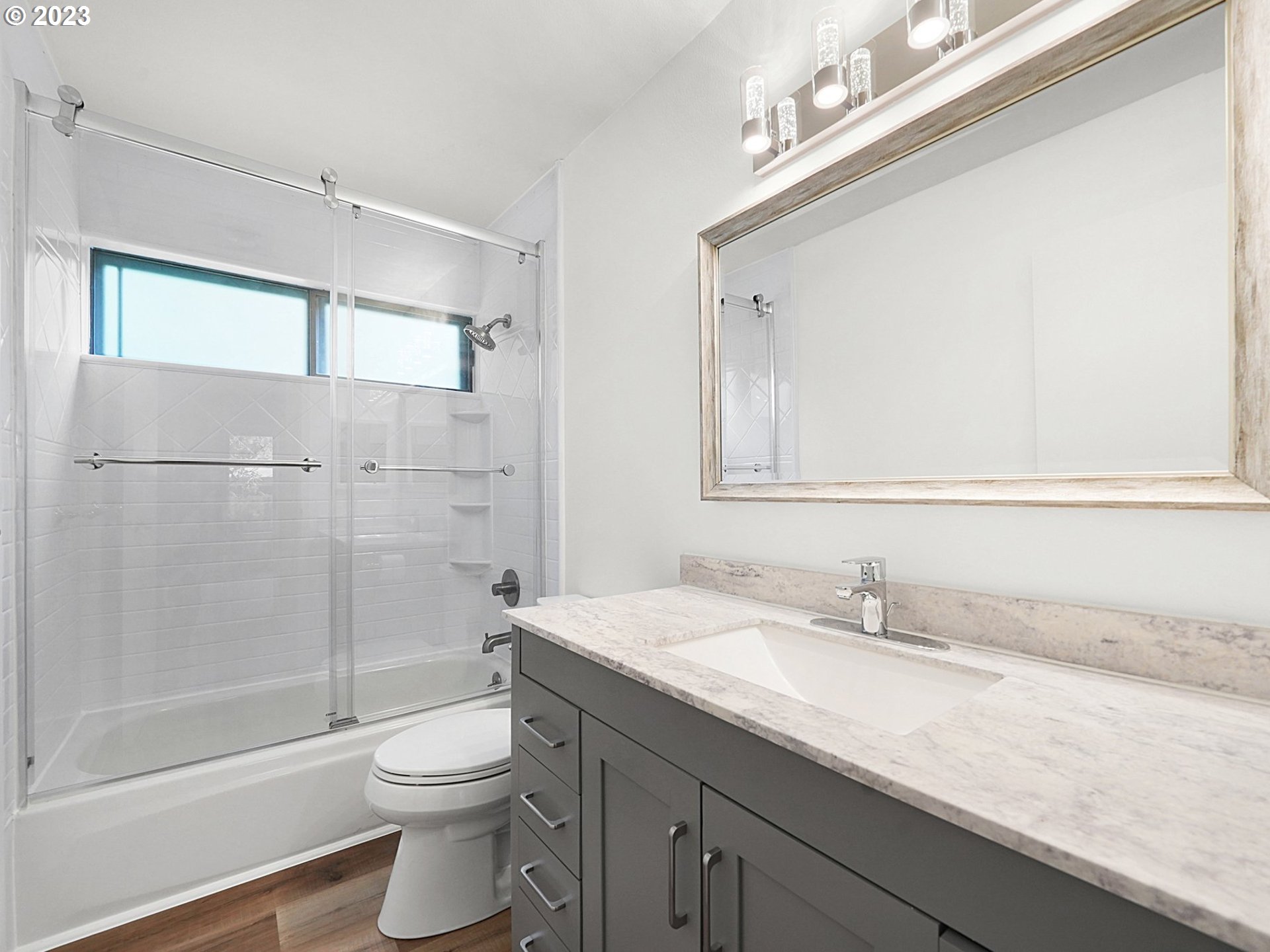 7732 Southwest Barnes Road, Unit C Portland, OR 97225 - Photo 12 of 27 Bathroom