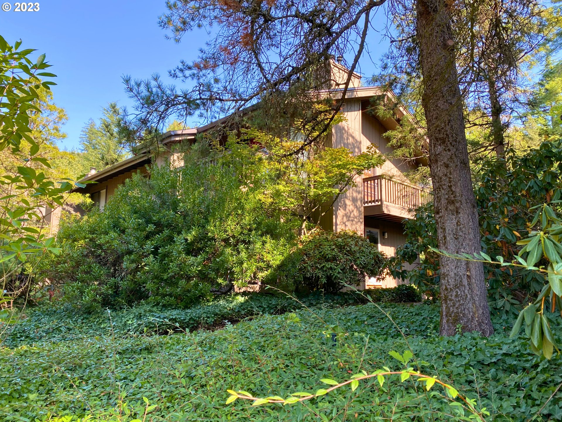 7732 Southwest Barnes Road, Unit C Portland, OR 97225 - Photo 20 of 27 Gallery Image 20