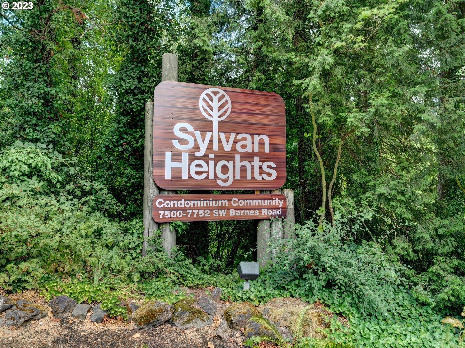 7732 Southwest Barnes Road, Unit C Portland, OR 97225 - Photo 21 of 27 Gallery Image 21