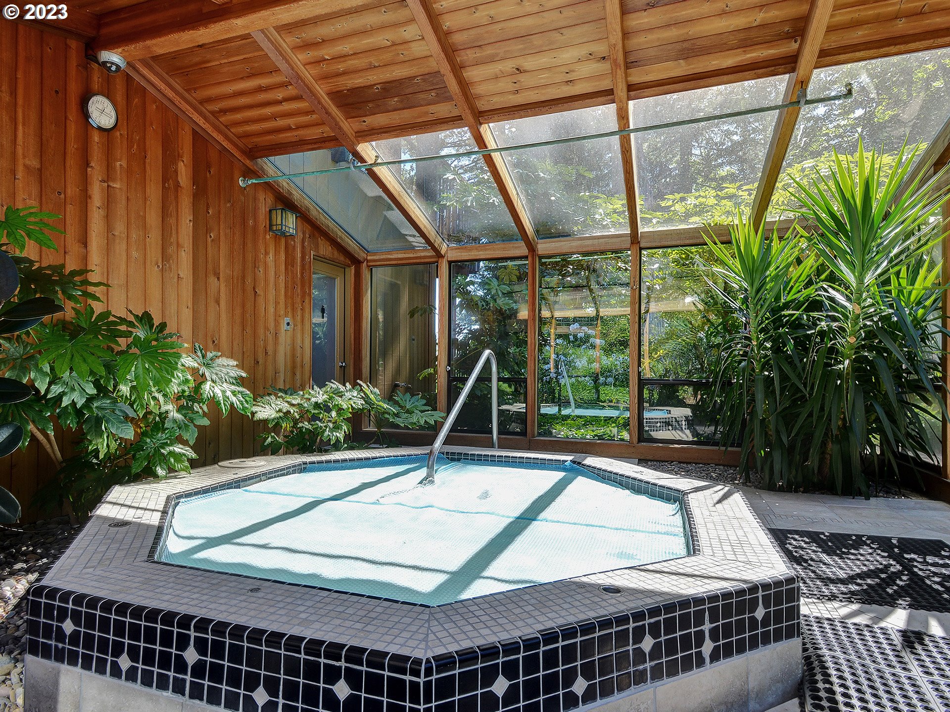 7732 Southwest Barnes Road, Unit C Portland, OR 97225 - Photo 23 of 27 Hot Tub