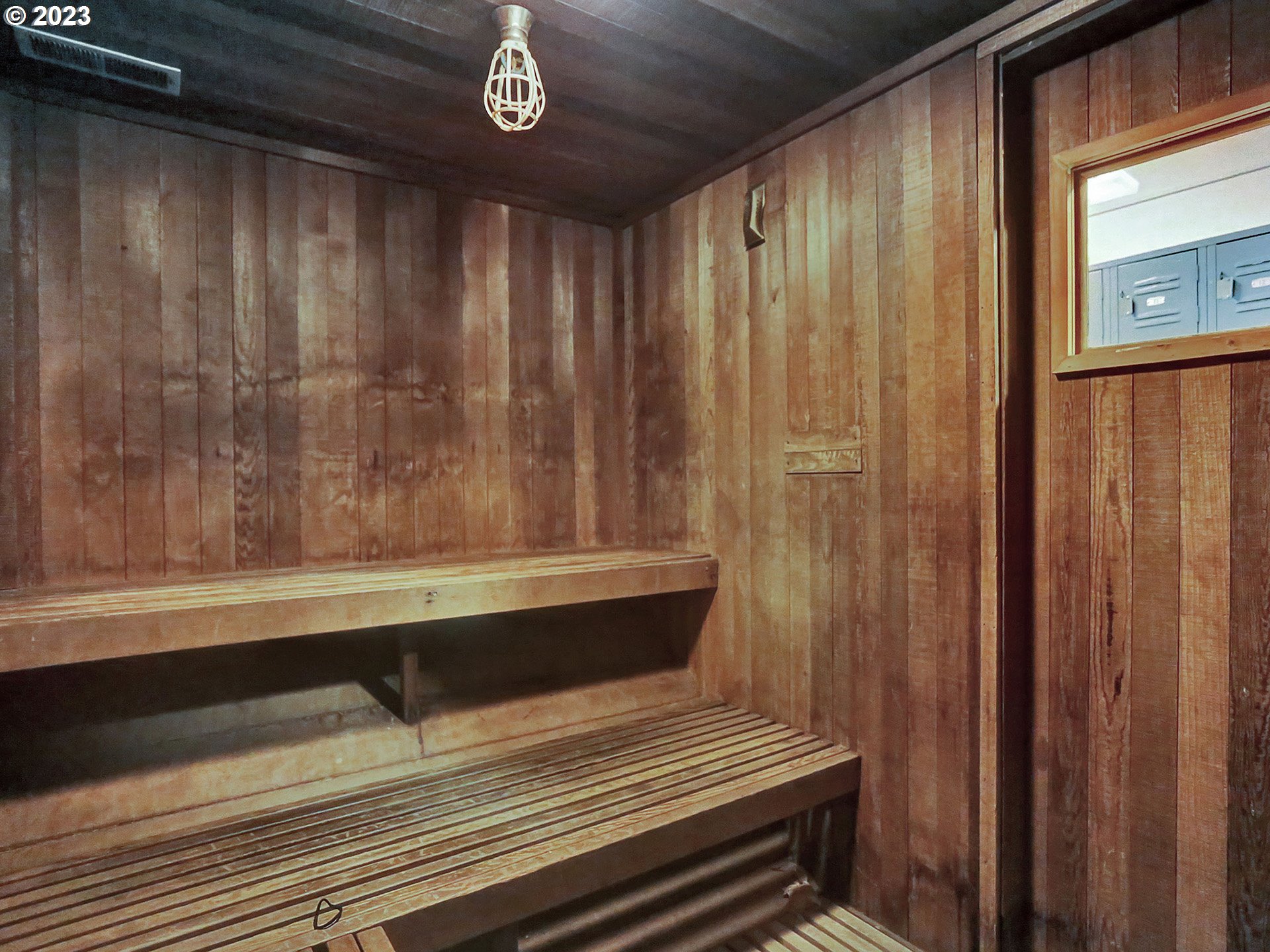 7732 Southwest Barnes Road, Unit C Portland, OR 97225 - Photo 24 of 27 Sauna