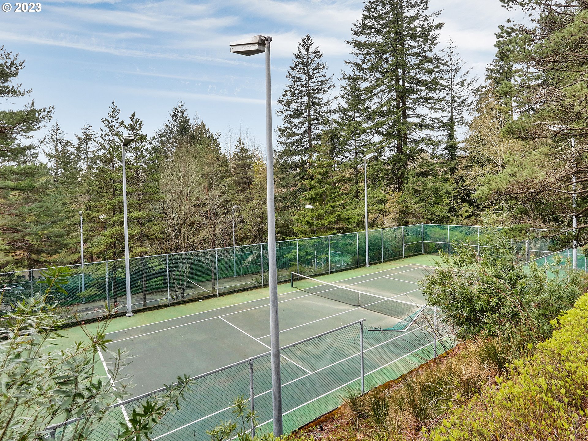 7732 Southwest Barnes Road, Unit C Portland, OR 97225 - Photo 26 of 27 Tennis Court
