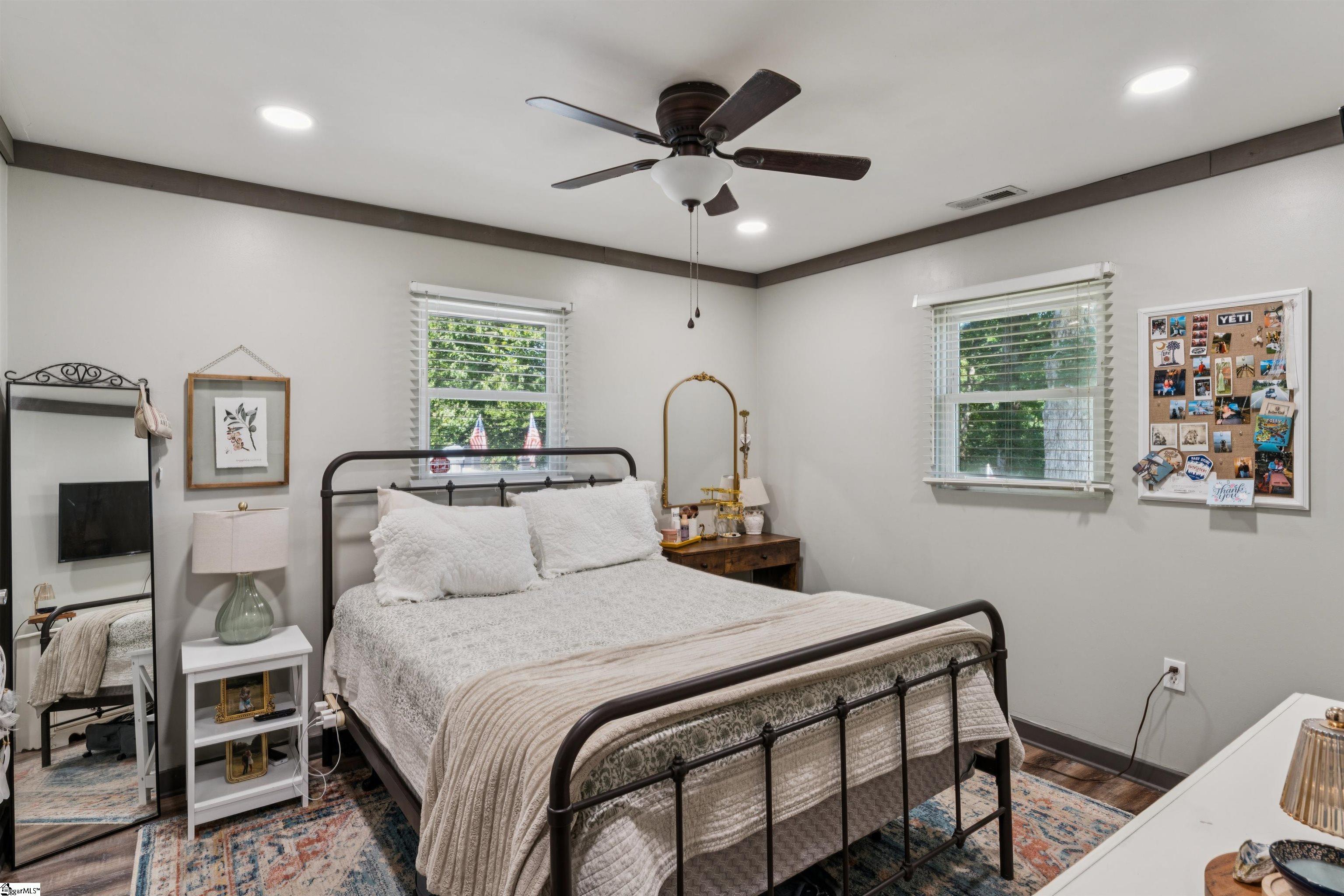 1210 Cooper Bridge Road Woodruff, SC 29388 - Photo 14 of 44
