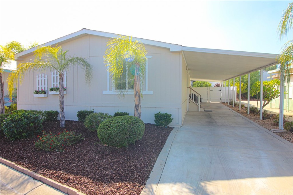 4000 Pierce Street, Unit 312 Riverside, CA 92505 - Photo 2 of 47 Gallery Image 2