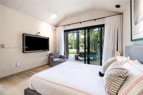 $4,495,000 | 967 Northeast 78th Street, Miami, FL 33138