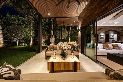 $4,495,000 | 967 Northeast 78th Street, Miami, FL 33138