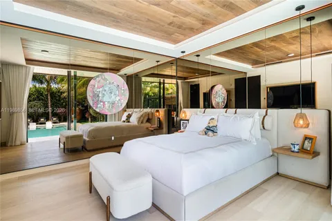 $4,495,000 | 967 Northeast 78th Street, Miami, FL 33138